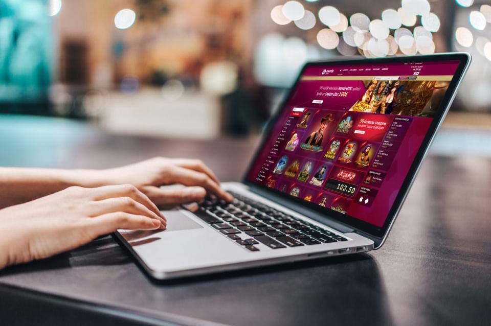 Explore the Exciting World of Live Poker Tournaments Online Explore the Exciting World of Live Poker Tournaments Online